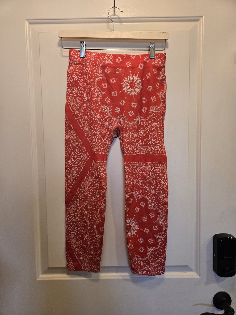 No Boundaries Red And White Leggings